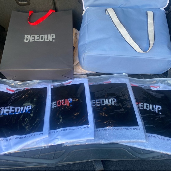 Selling from:  Upland CA.   Cell: 7072970877 - Picture 3 of 4